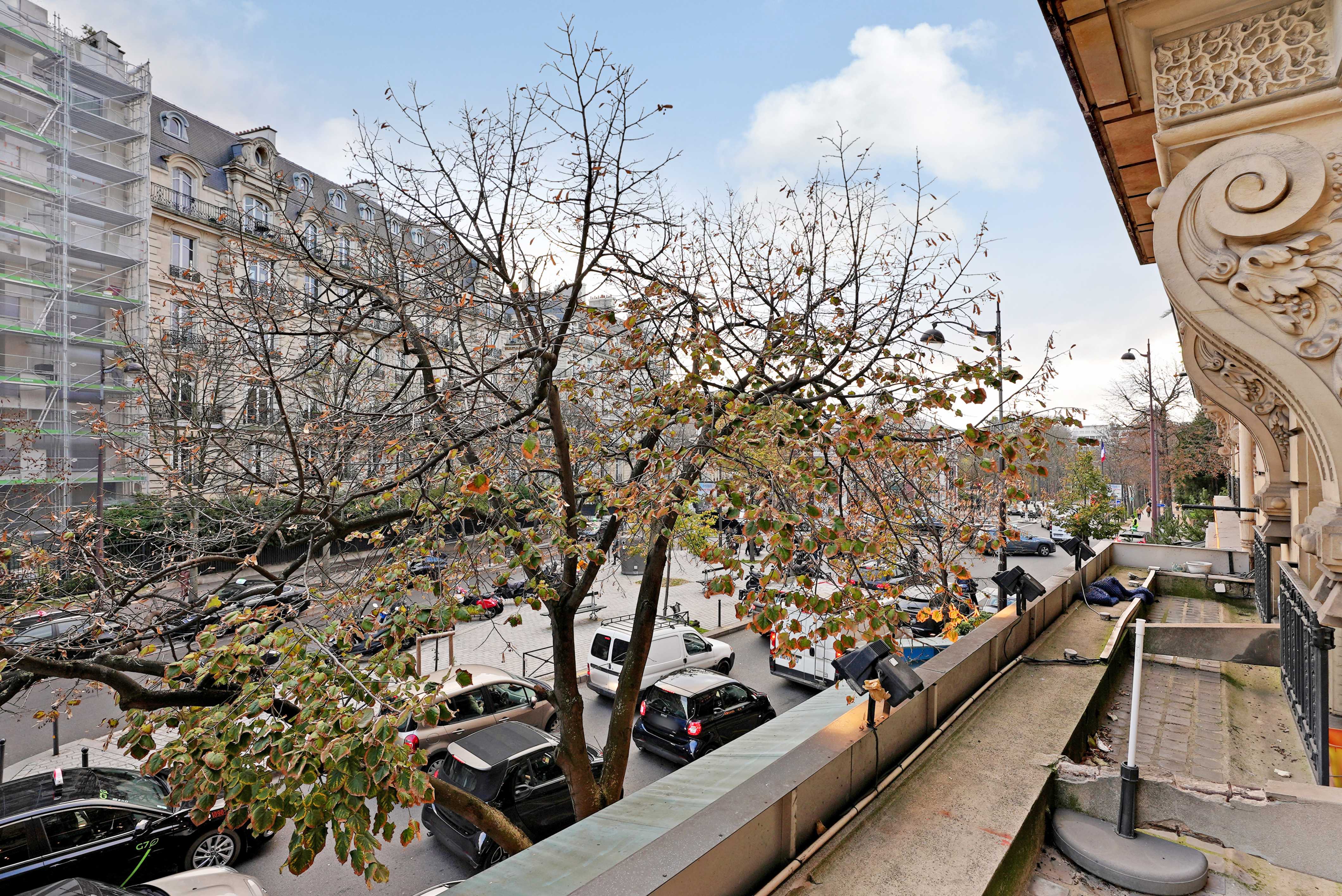 View 10