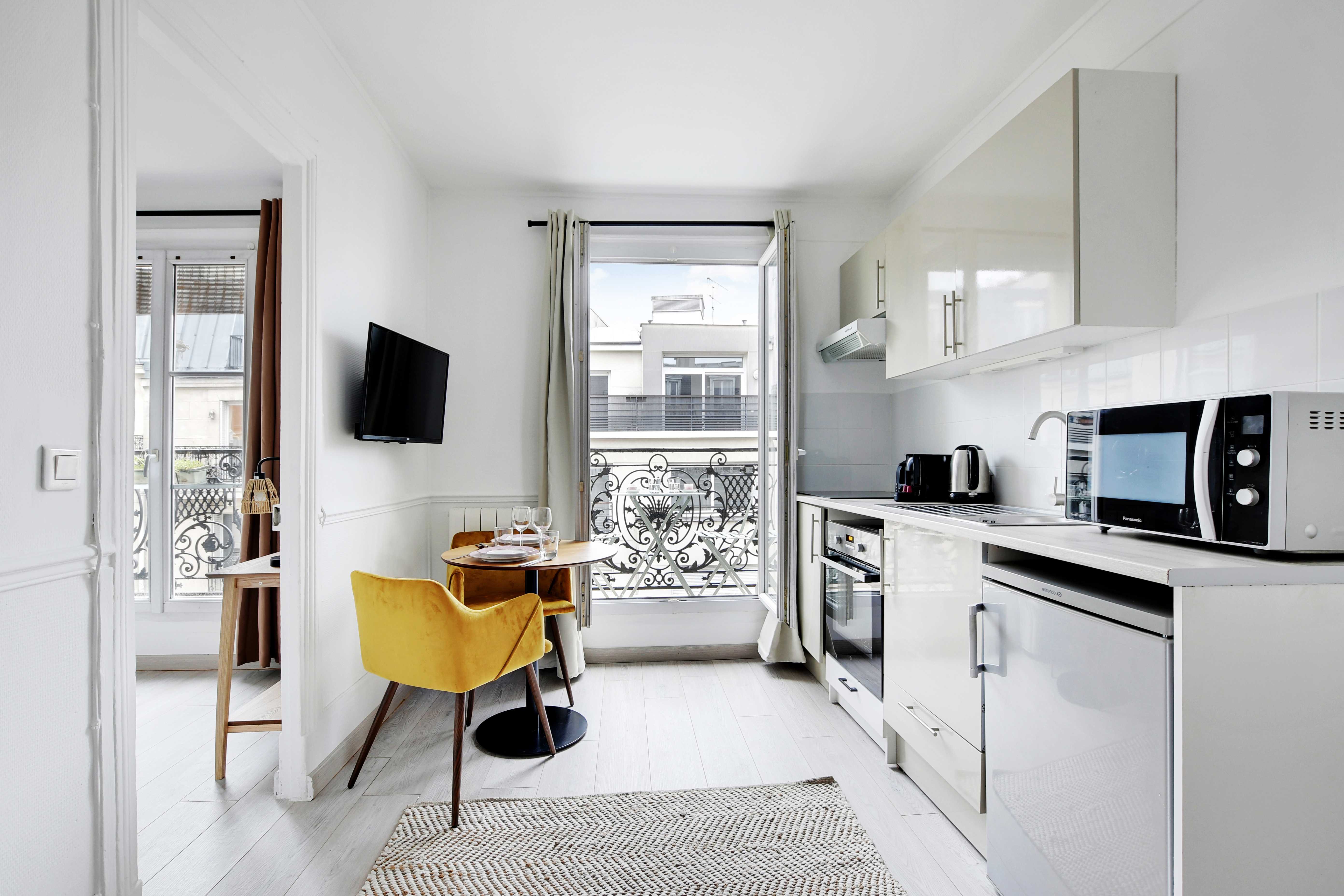 Charming apartment - 1BD/2P - Voltaire/Charonne — Paris, Île-de-France — vacation rental