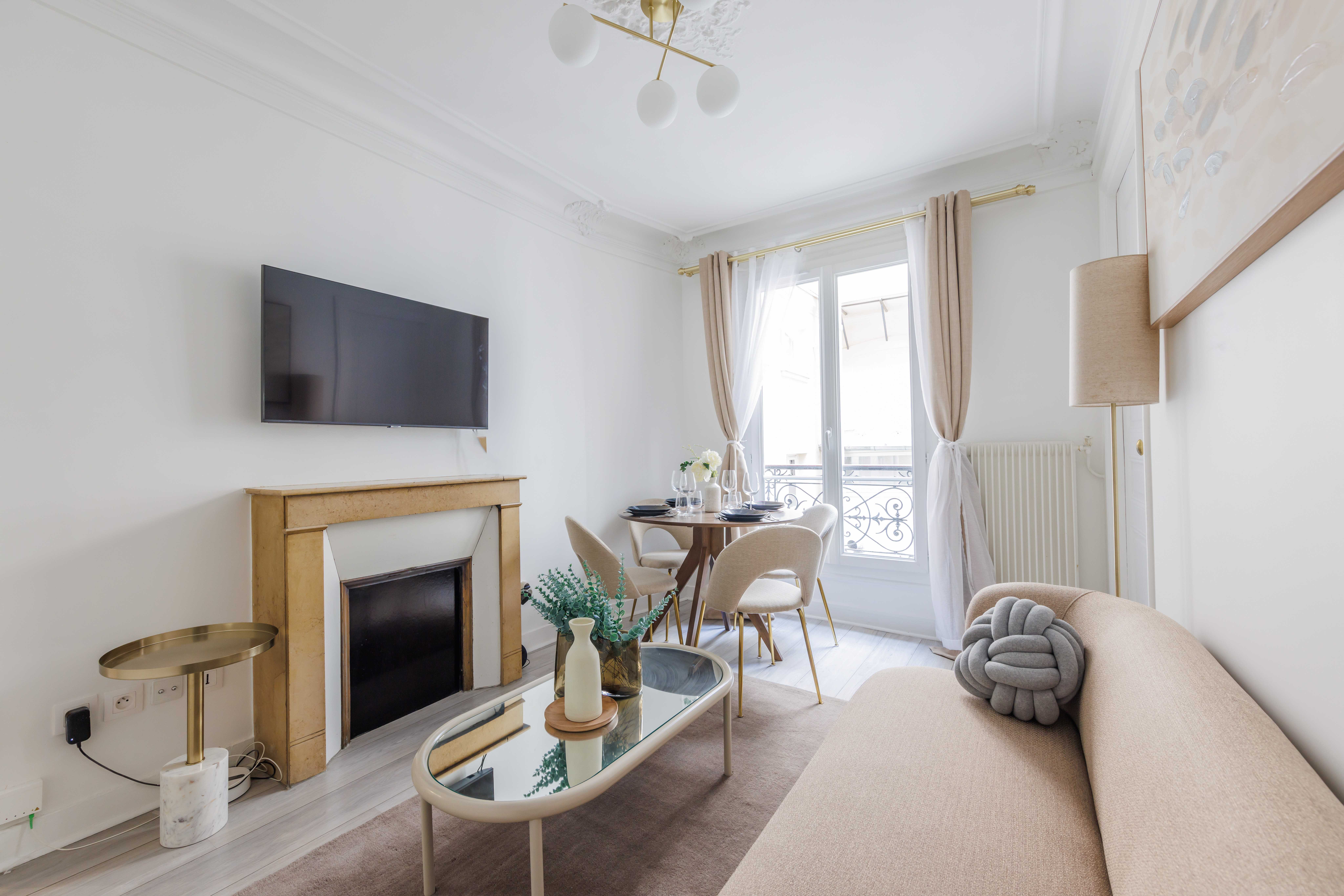 Apartment COSY - Louvre/Rivoli - Mobility lease — Paris, Île-de-France — vacation rental