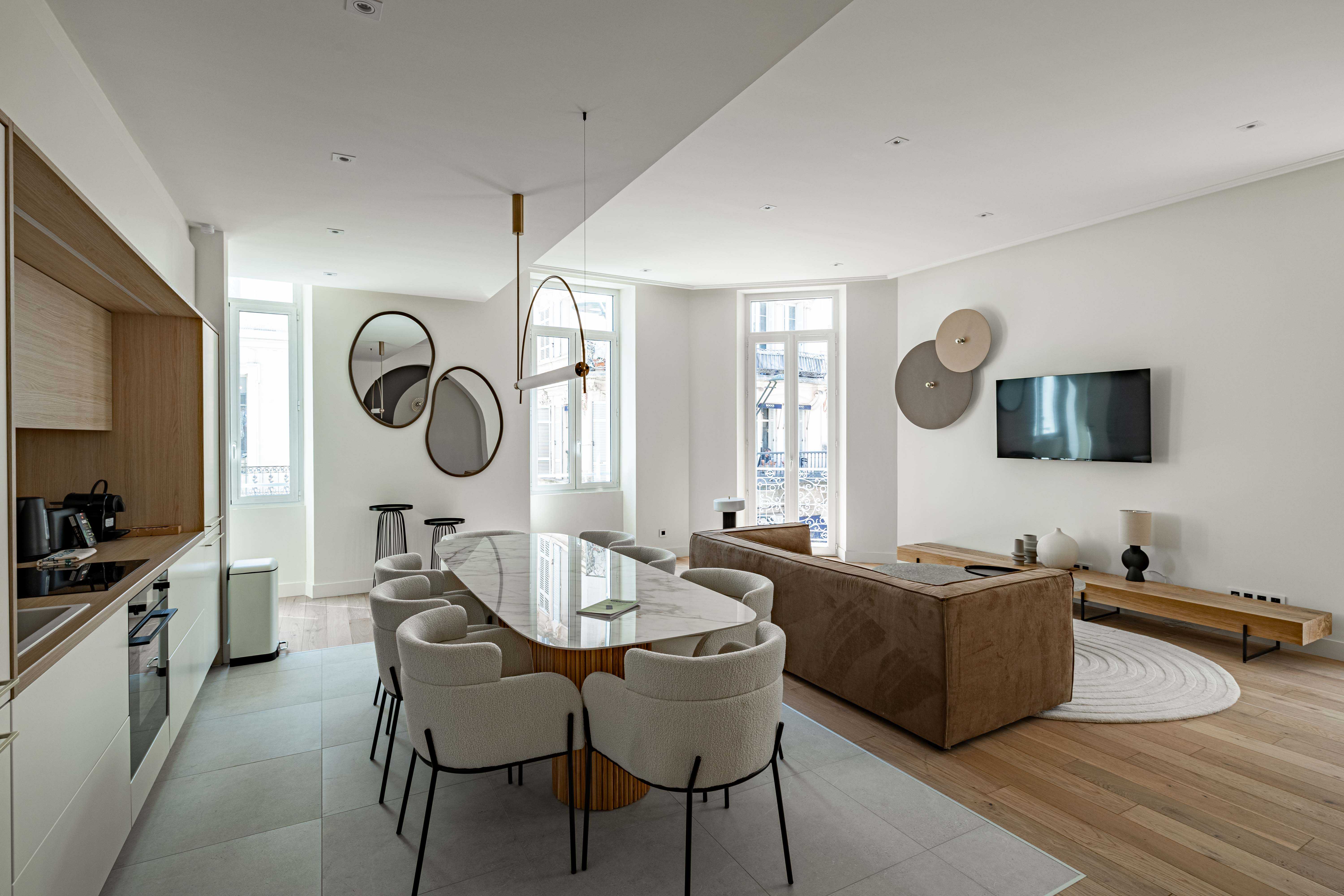 Freshly renovated 120m2 apartment in the heart of Cannes — Cannes, Provence-Alpes-Côte d'Azur — vacation rental