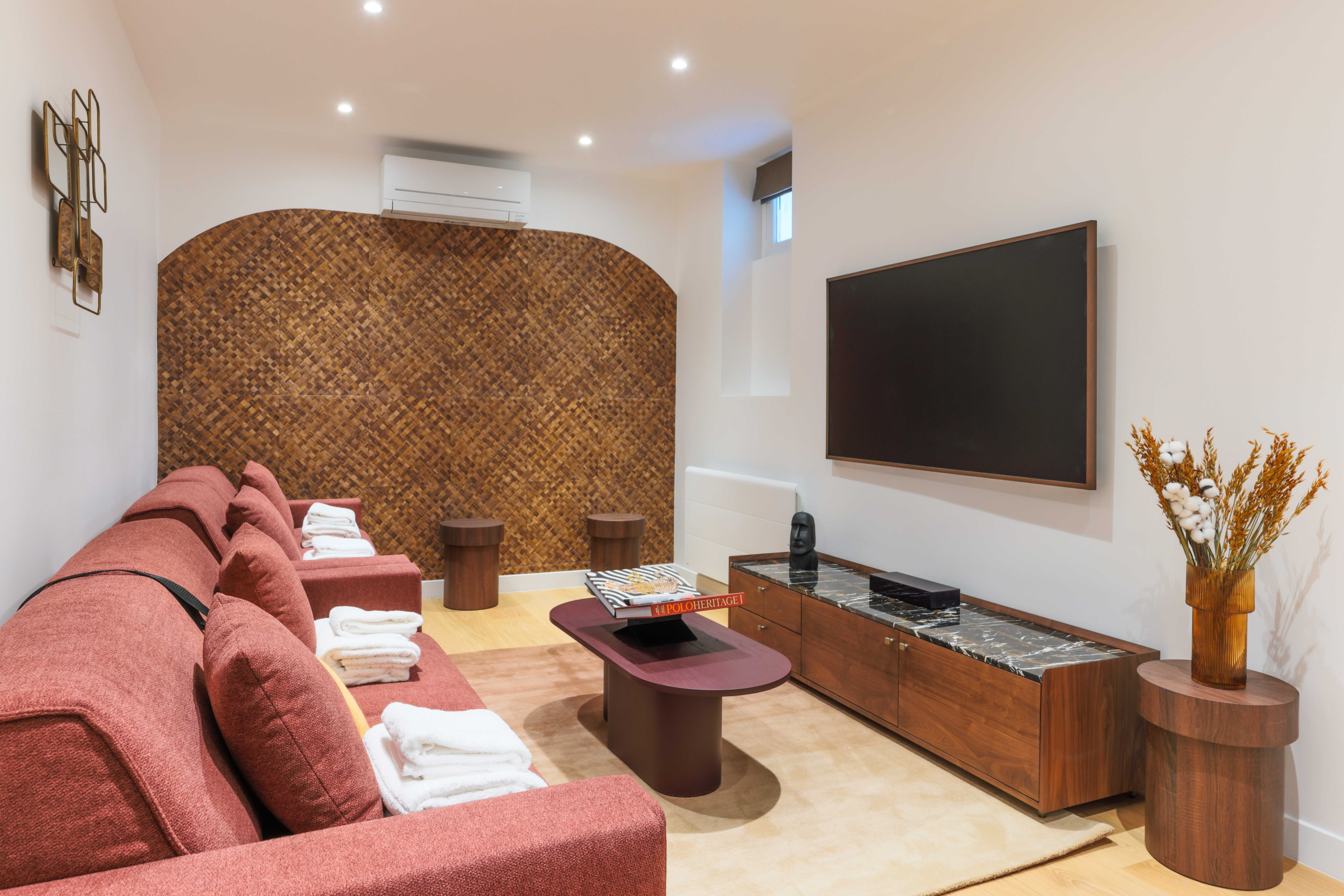 Magnificent apartment - 4BR/10P - Arc de Triomphe — Paris, Île-de-France — vacation rental
