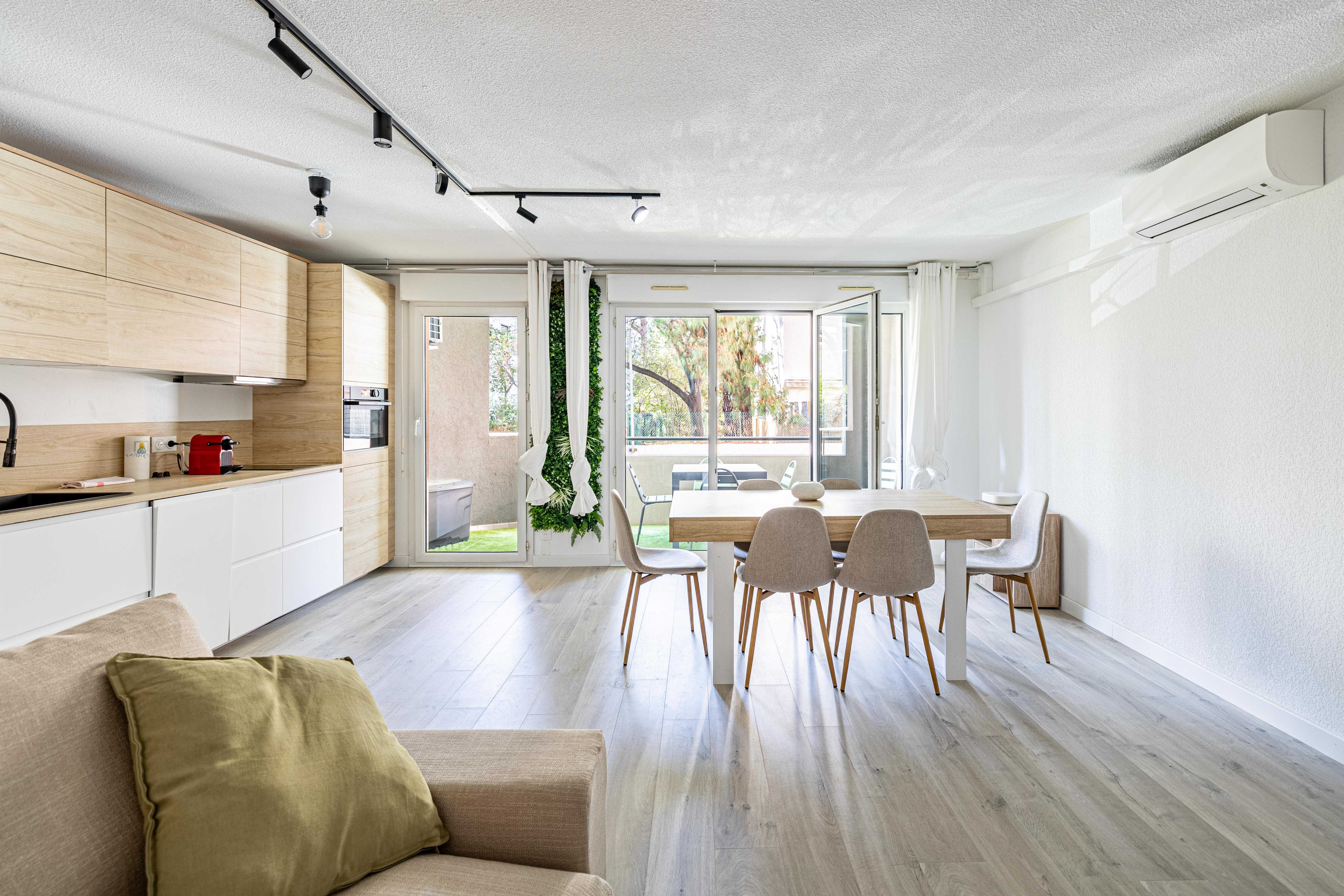 Comfort and serenity with A/C, Parking and Balcony — Cannes, Provence-Alpes-Côte d'Azur — vacation rental