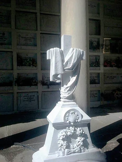 Limpieza Monumento