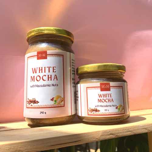 white-mocha-with-macadamia-spread-