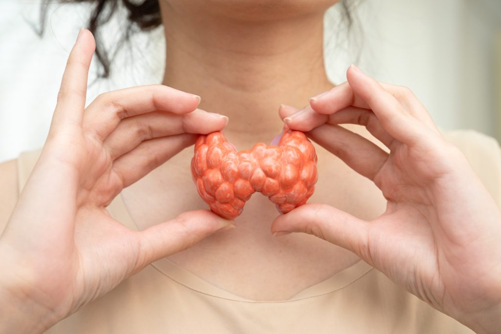 Robotic Thyroid Surgery vs Traditional: Which Heals Faster? banner