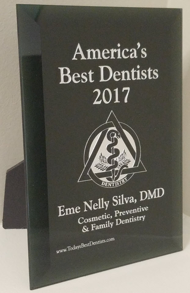 America's Best Dentists 2017 award given to Dr. Nelly Silva