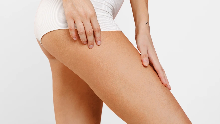 What is Thigh Liposuction Tampa, FL Banner