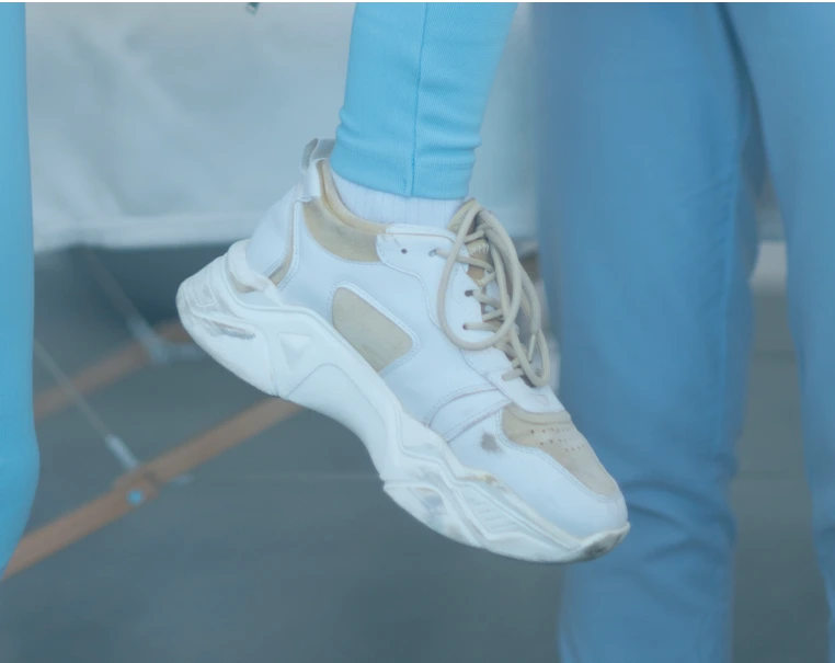 Footware Adjustment Banner