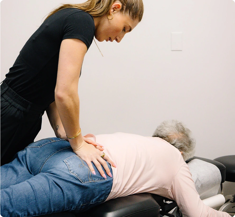 Who Is a Chiropractor in West Palm Beach, FL Banner