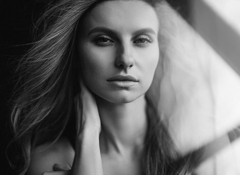 What is a Neck Lift? Banner