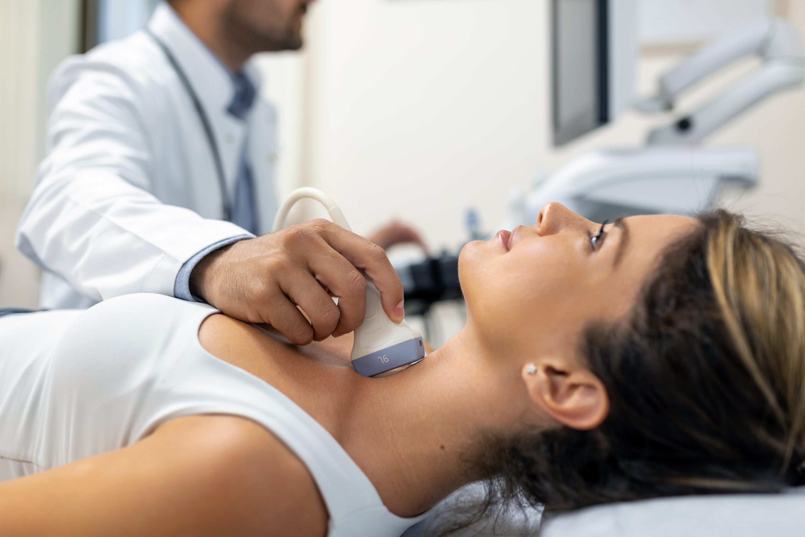 Can Thyroid Issues Cause Anxiety and Depression? Banner