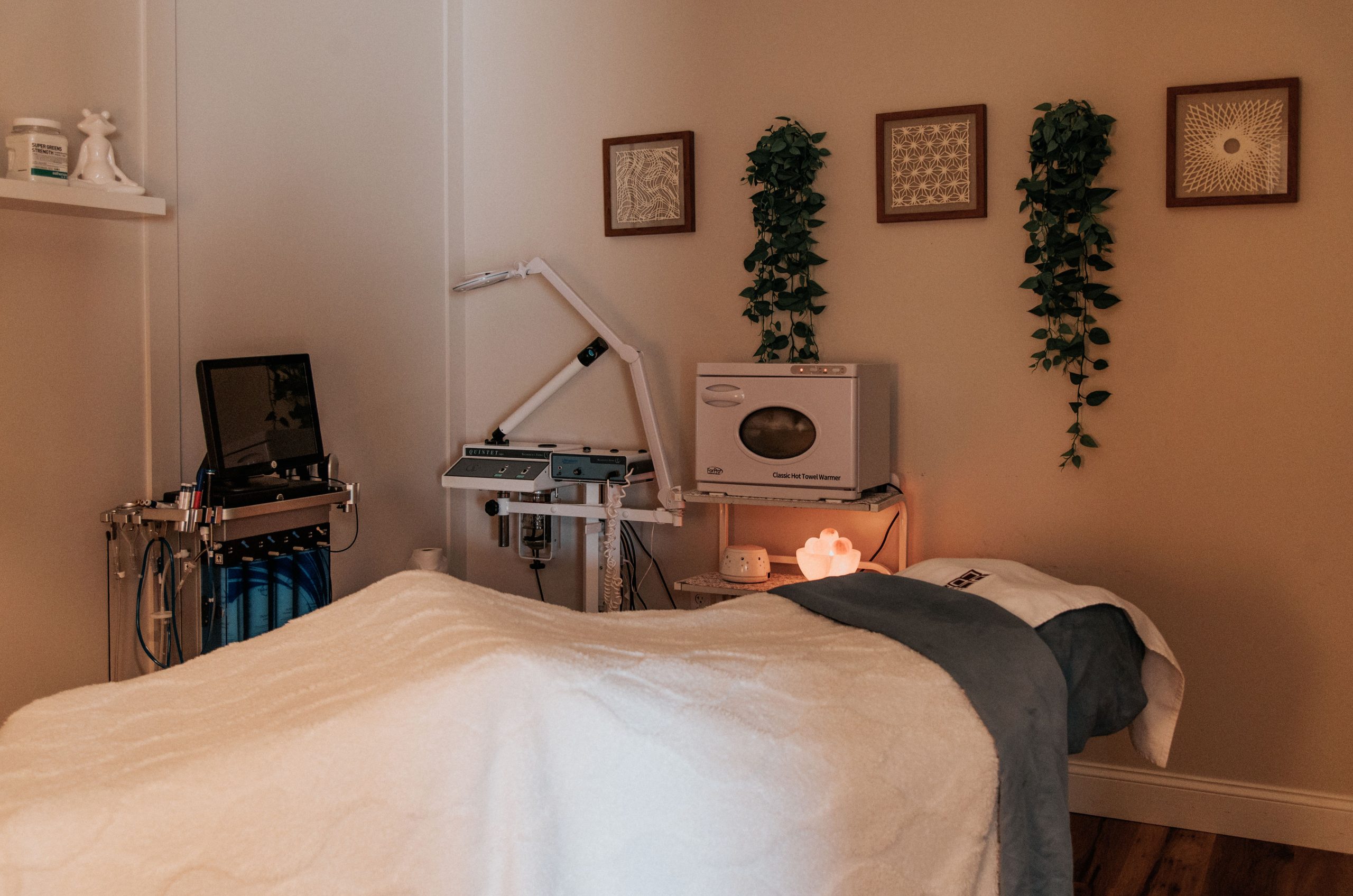 Thrive Med Spa treatment room