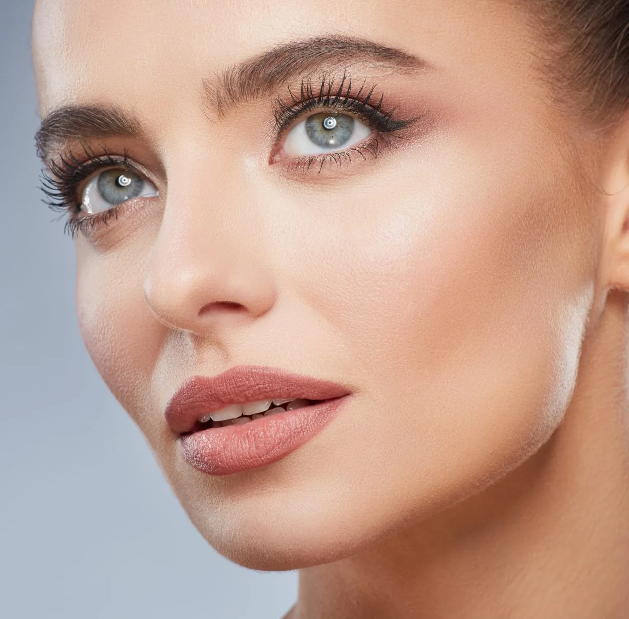 Dorsal Hump Rhinoplasty Procedure at Zarrabi MD Banner