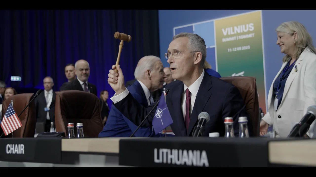 Stoltenberg – Facing war