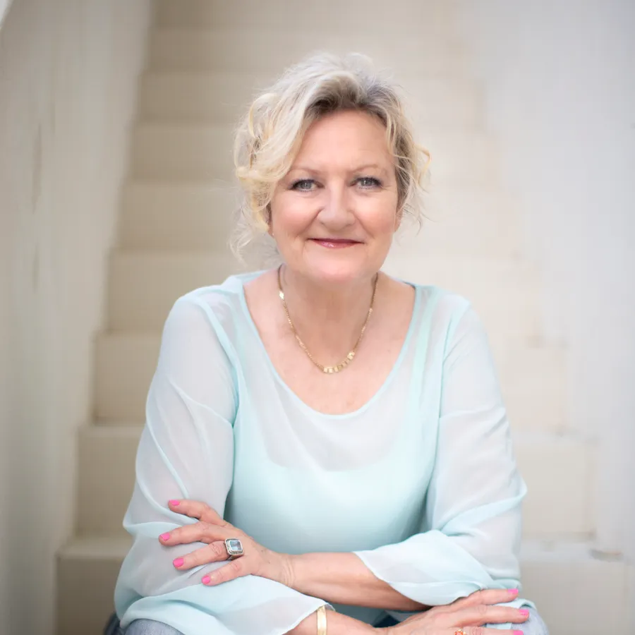 Biblioteket: Trude Teige