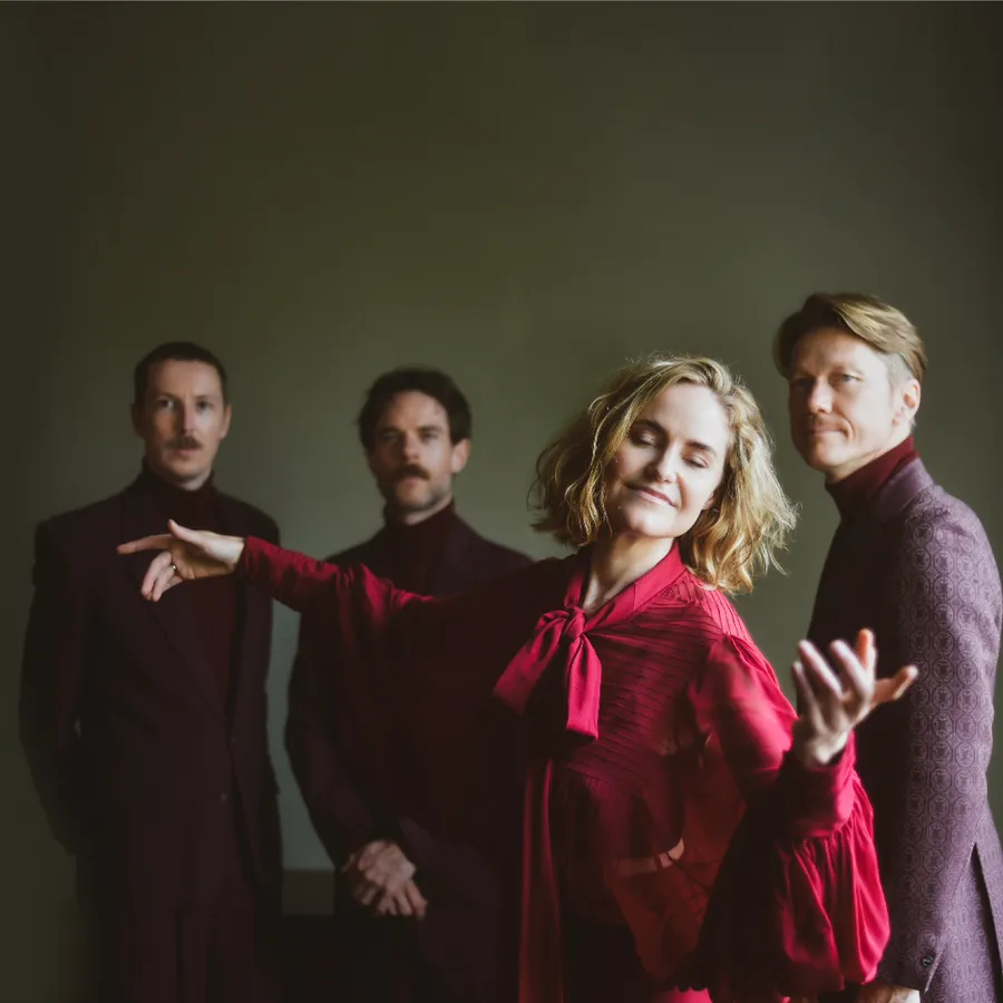 Darling West: Lights – Juleturné 2025