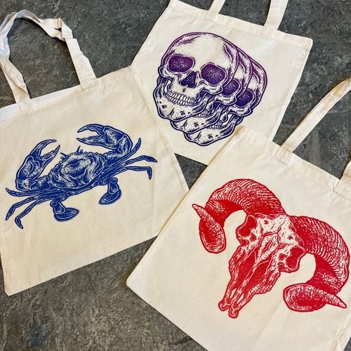 Tote bag