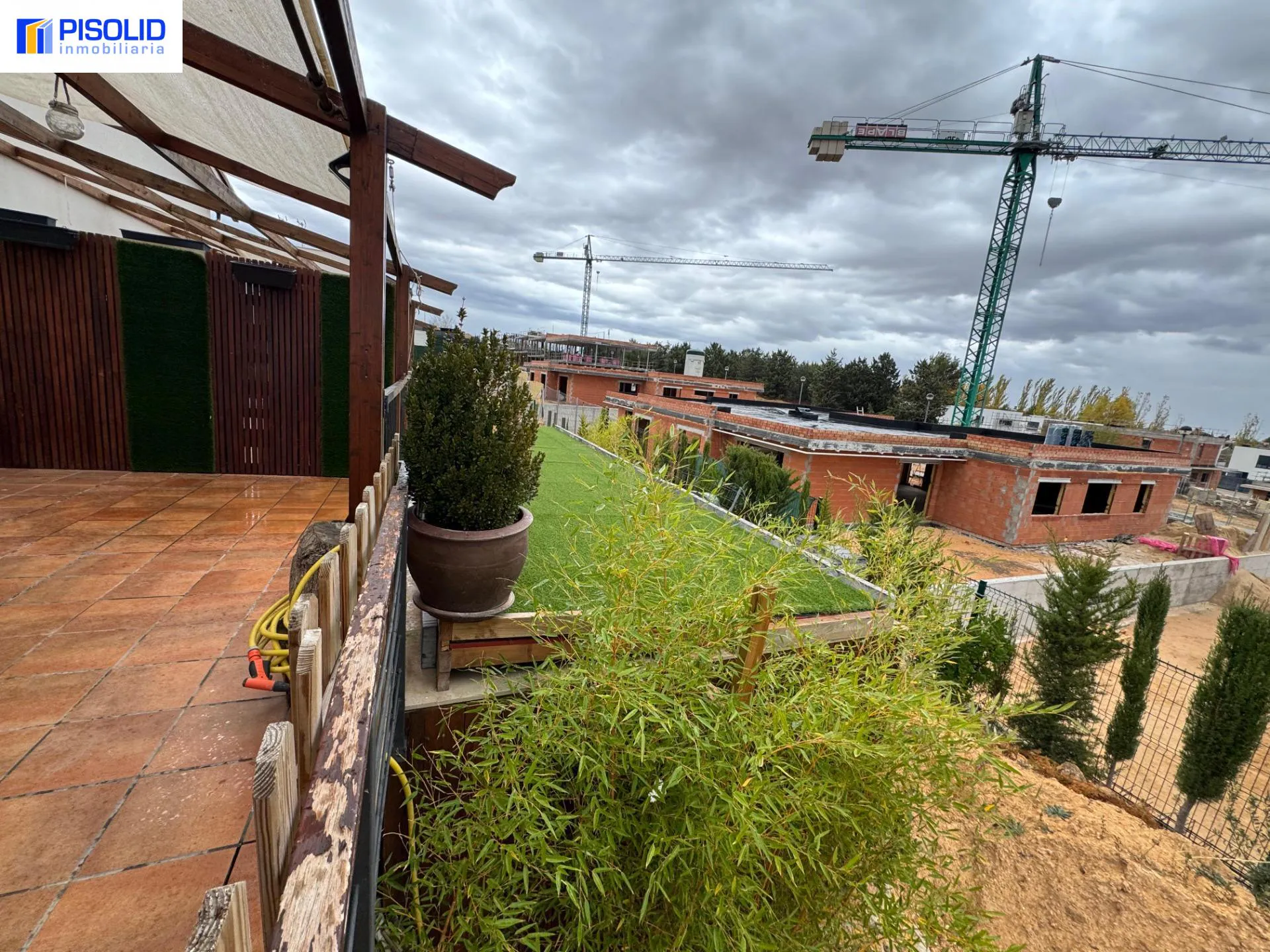 CHALET PAREADO EN VENTA EN FUENTE BERROCAL - Inmobiliaria en Valladolid - Miniatura 8