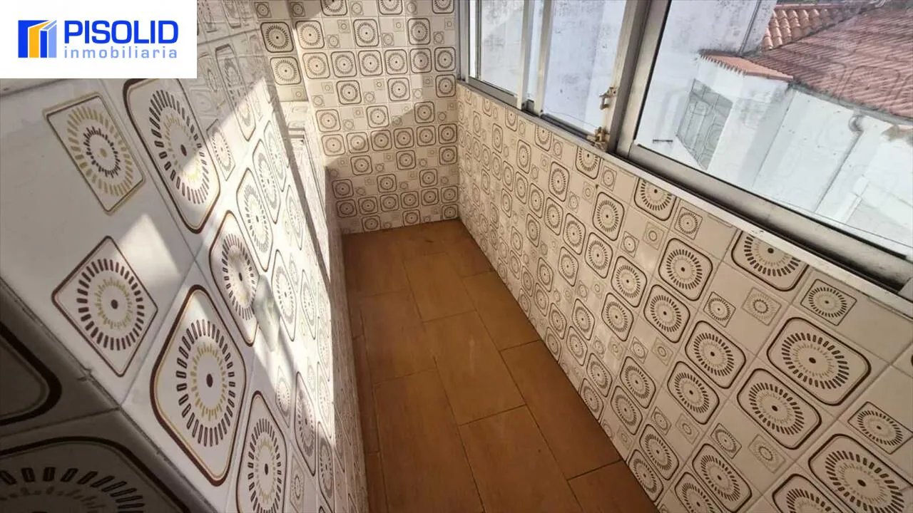 ¡Oportunidad! Piso de Tres Dormitorios en Medina del Campo - Inmobiliaria en Valladolid - Miniatura 2