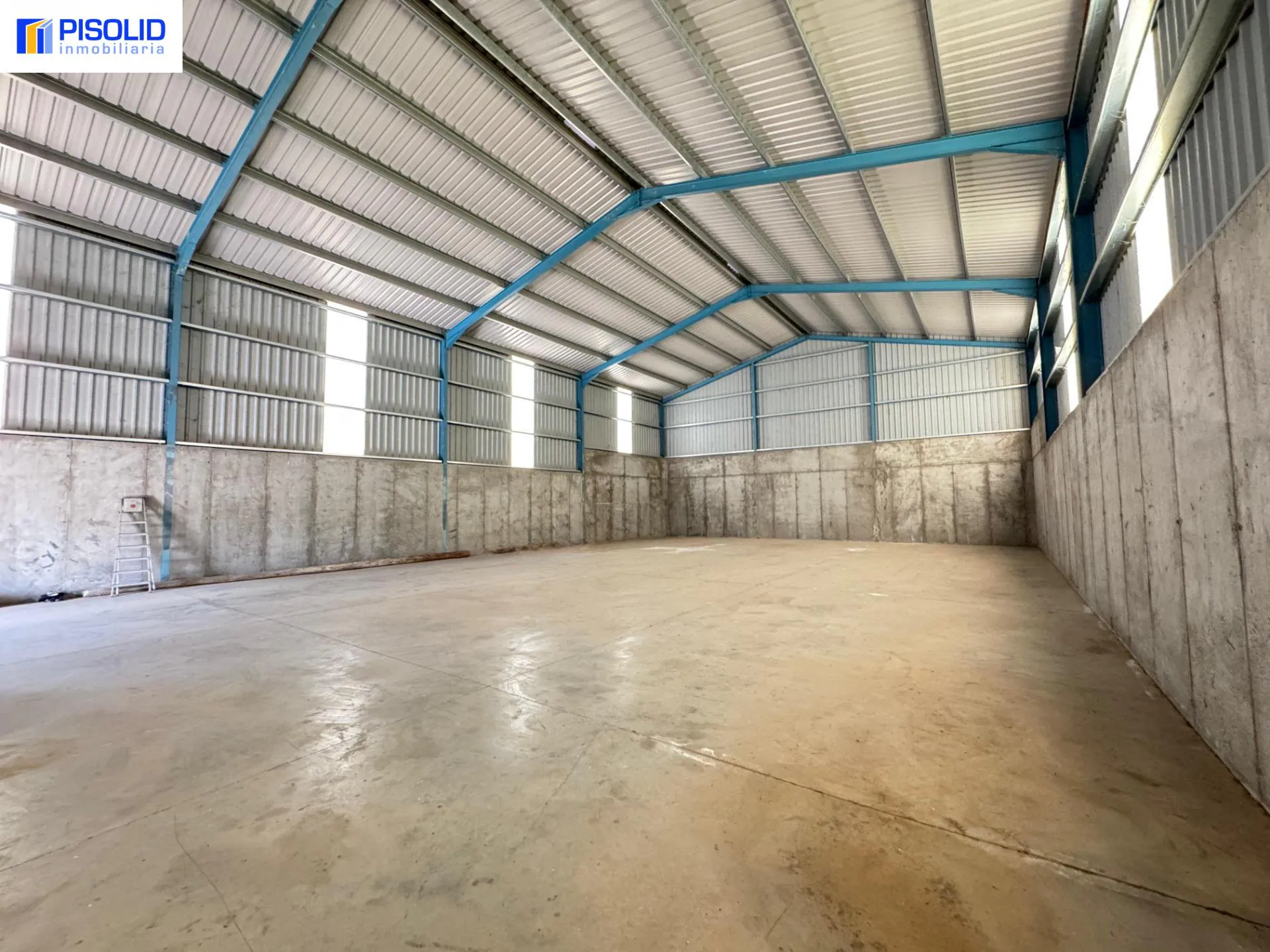 NAVE EN VENTA EN SIMANCAS - Inmobiliaria en Valladolid - Miniatura 5