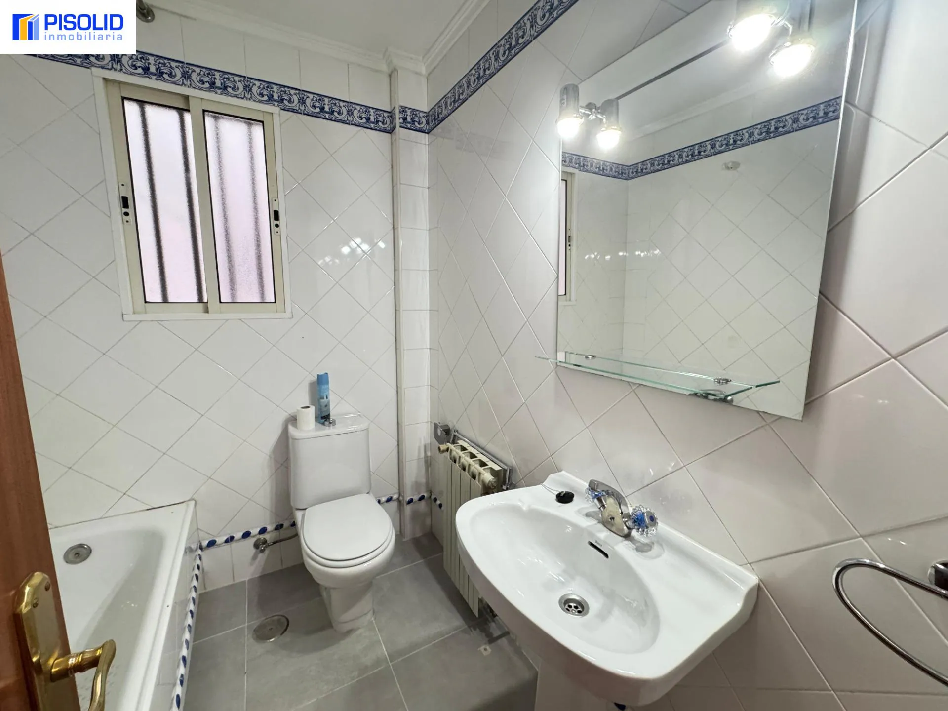 PISO EN ALQUILER EN LA CALLE IMPERIAL - Inmobiliaria en Valladolid - Miniatura 11