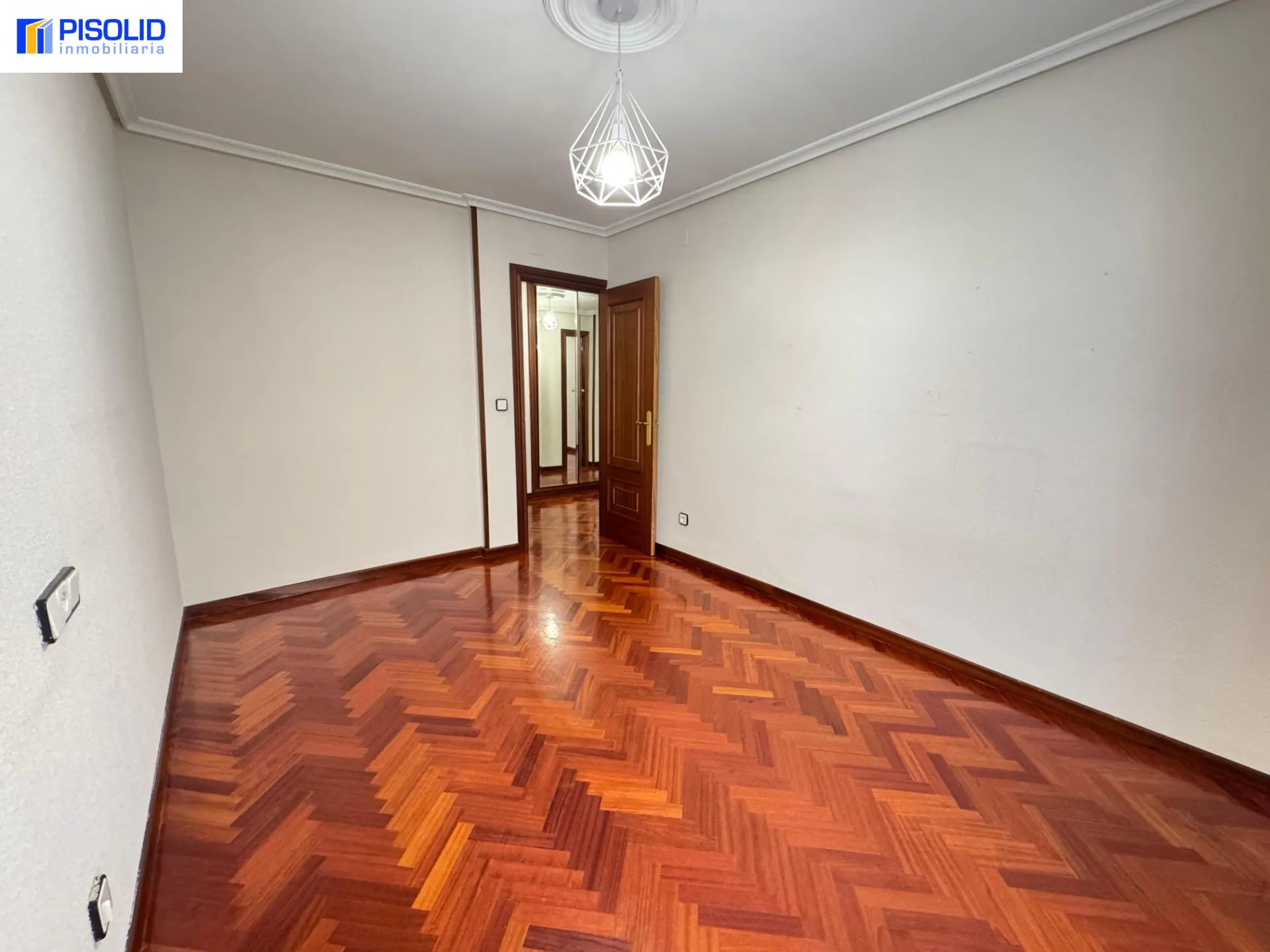 PISO EN ALQUILER EN LA CALLE IMPERIAL - Inmobiliaria en Valladolid - Miniatura 14