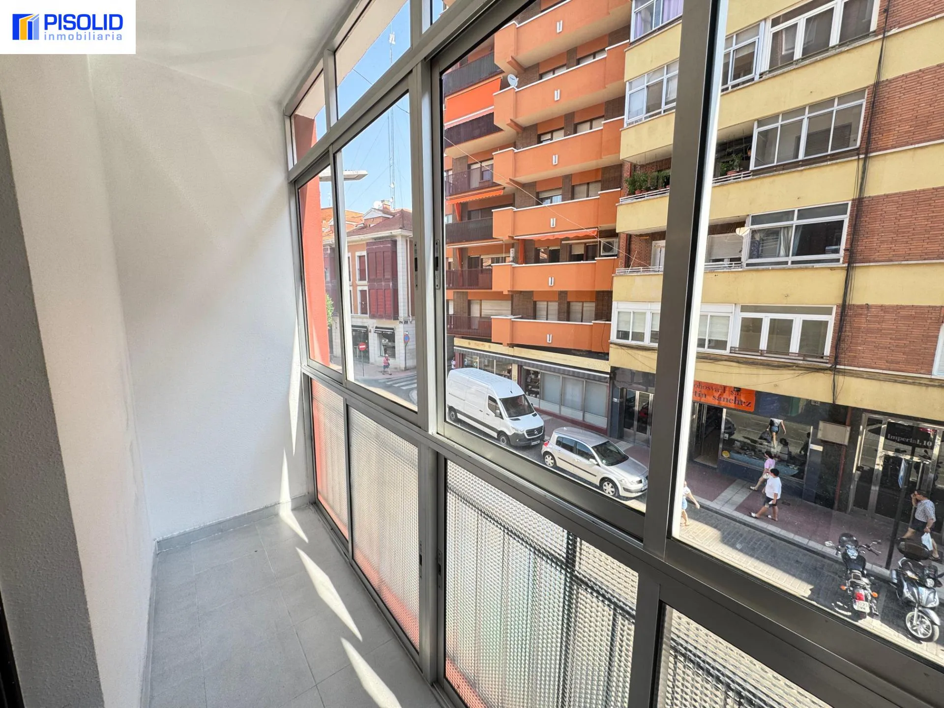 PISO EN ALQUILER EN LA CALLE IMPERIAL - Inmobiliaria en Valladolid - Miniatura 16