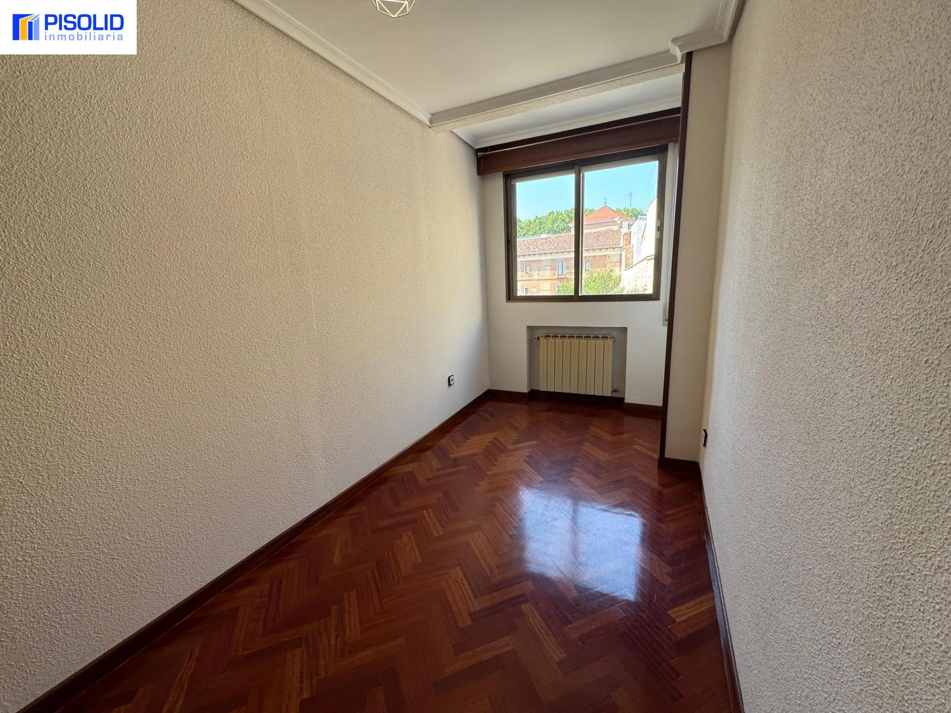 PISO EN ALQUILER EN LA CALLE IMPERIAL - Inmobiliaria en Valladolid - Miniatura 6