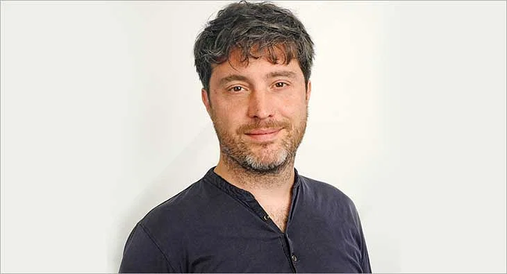 Laurent Simon steps down as Chief Creative Officer at VMLY&R