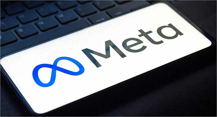 What's driving Meta's revenue gain from click-to-message ads?