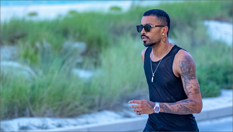 Hardik Pandya Enters MX TakaTak in Style