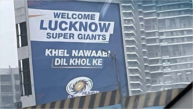 Mumbai Indians welcomes rivals with ‘Khelo Dil Khol Ke’ hoardings