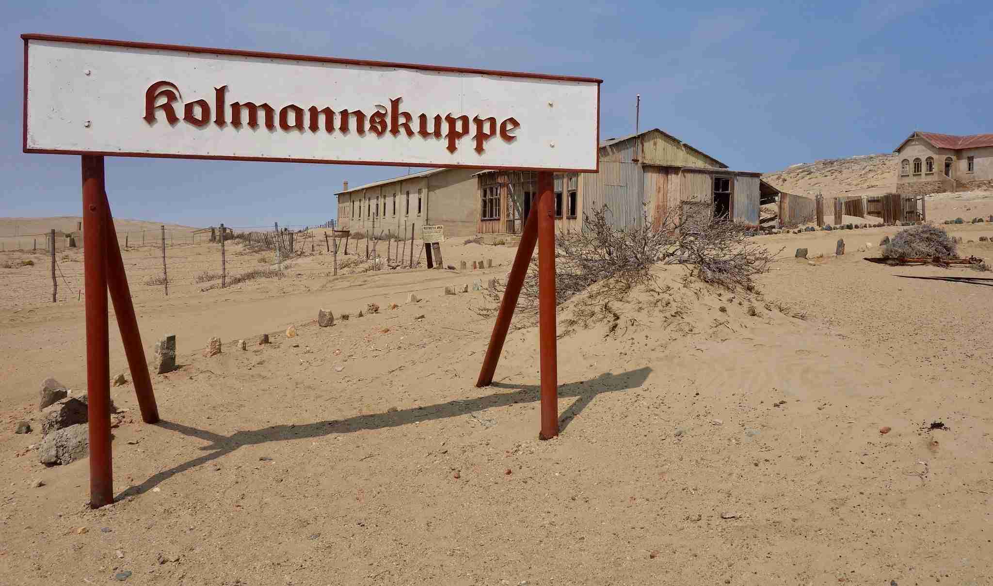 Kolmannnskuppe Town Sign-Photo by Sonse