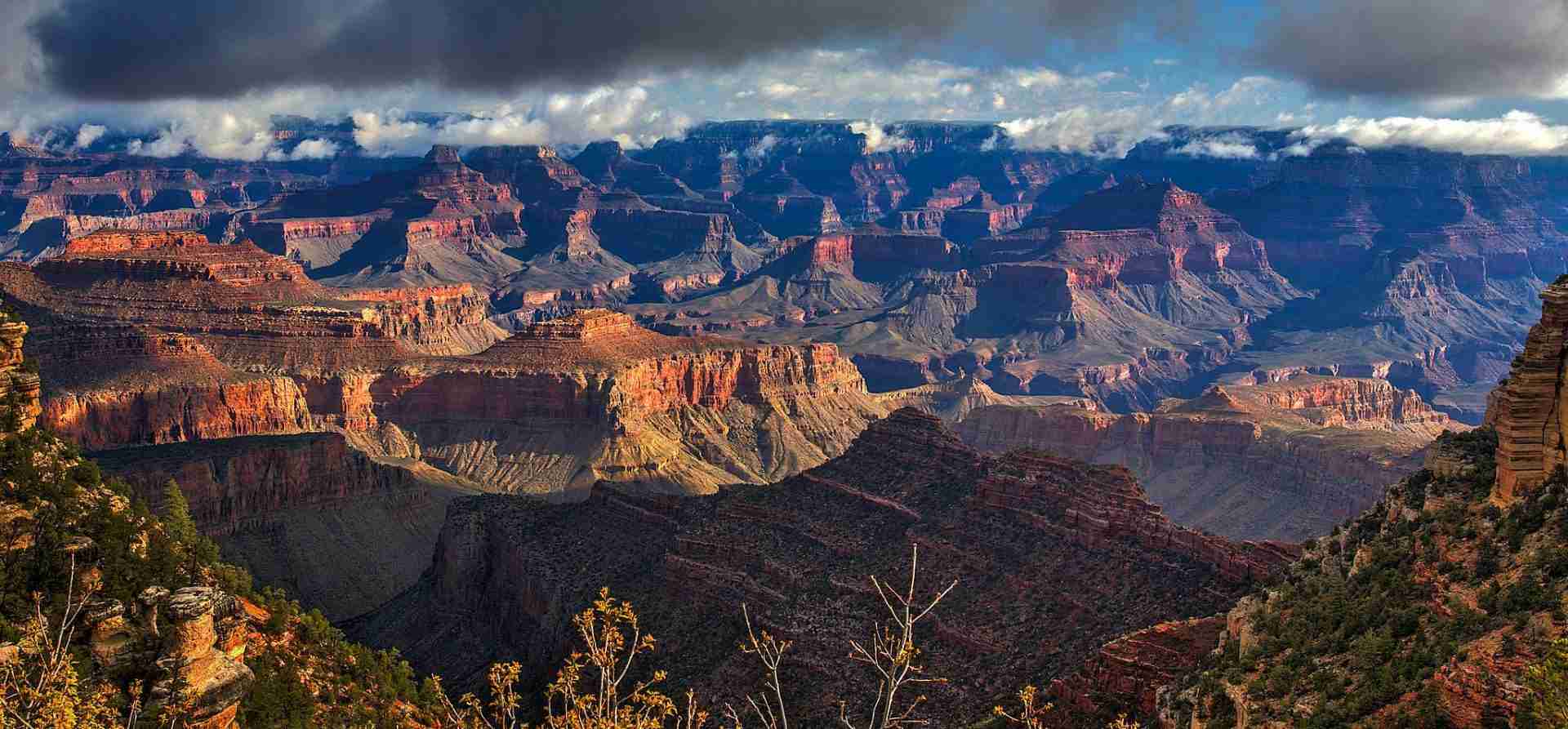 South Rim Lookout-Photo by Scott Taylor