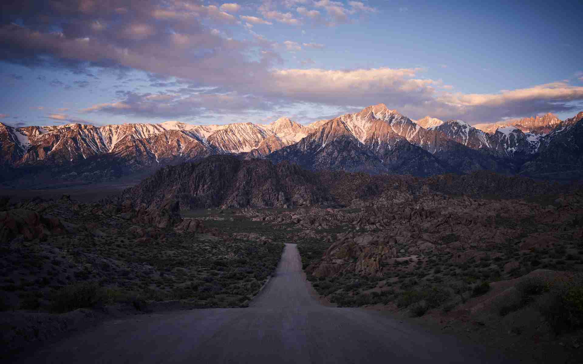 Movie Road, Alabama Hills-Photo by Moshen Chan