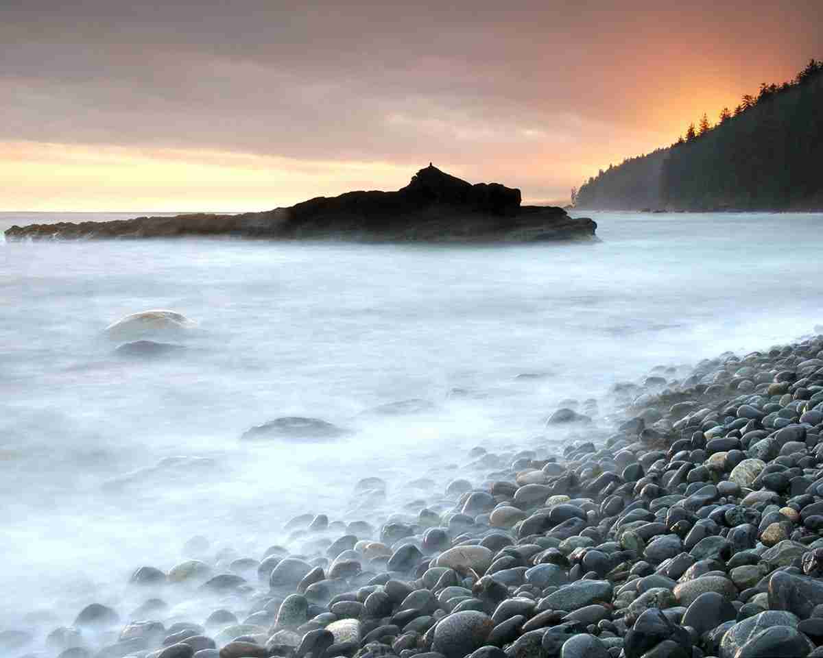 Chin Beach by Eddie Lawhead