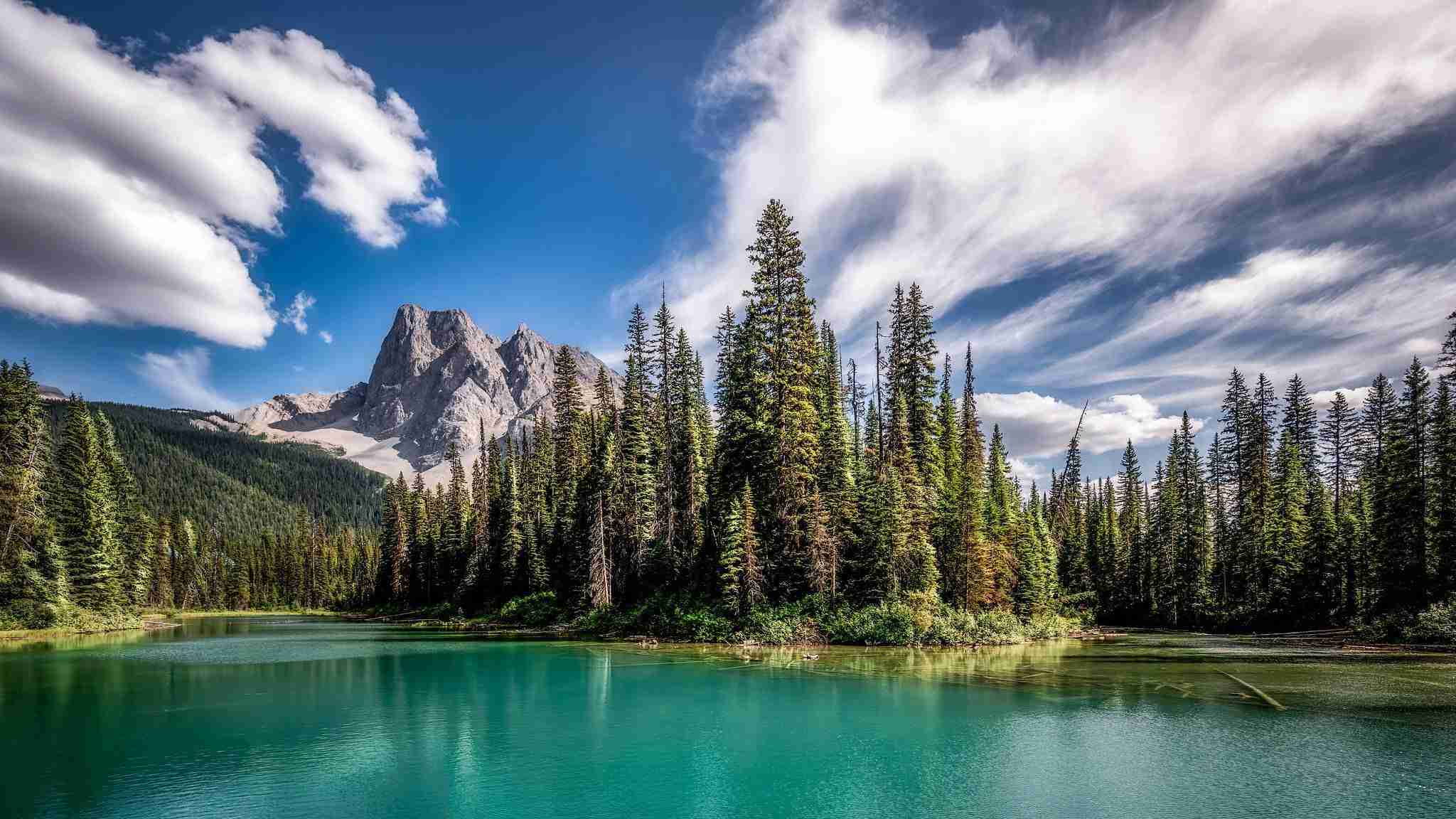 Emerald Lake-Photo by Bernd Thaller