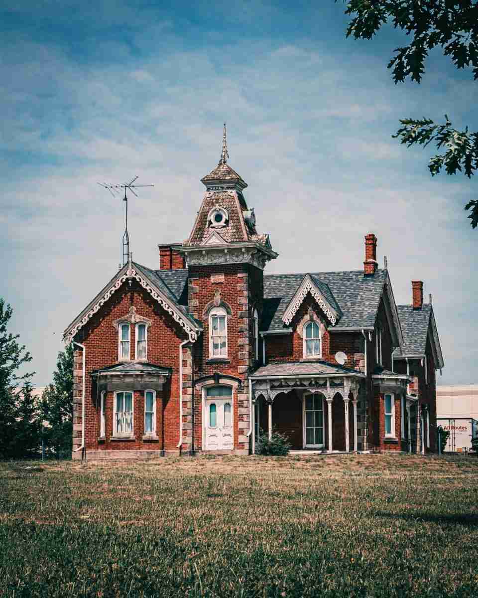 Stunning Old Mansion-Photo by Shawn M. Kent