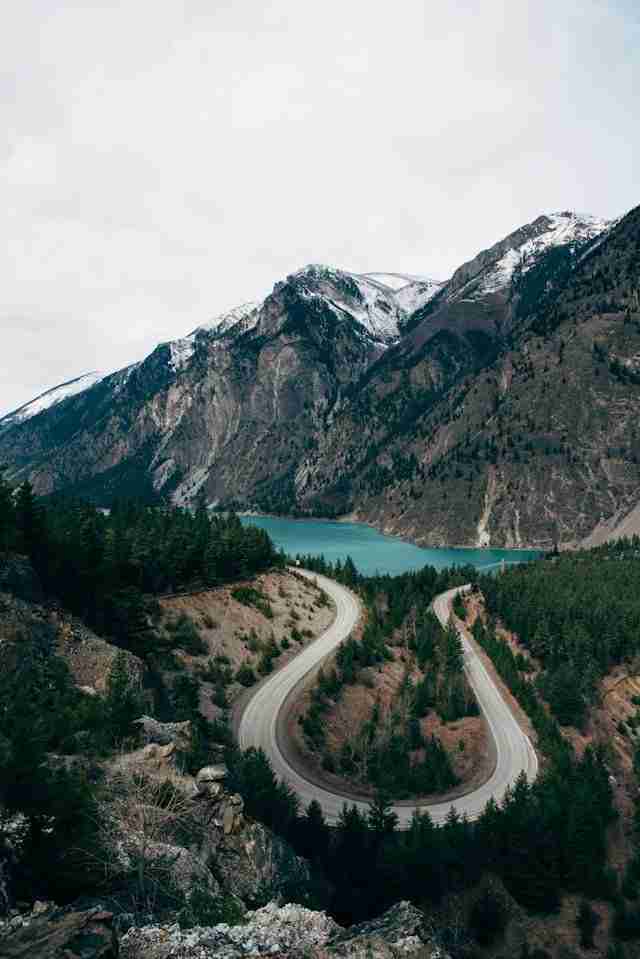 Seton Lake U-Turn Viewpoint by Tim Woolliscroft