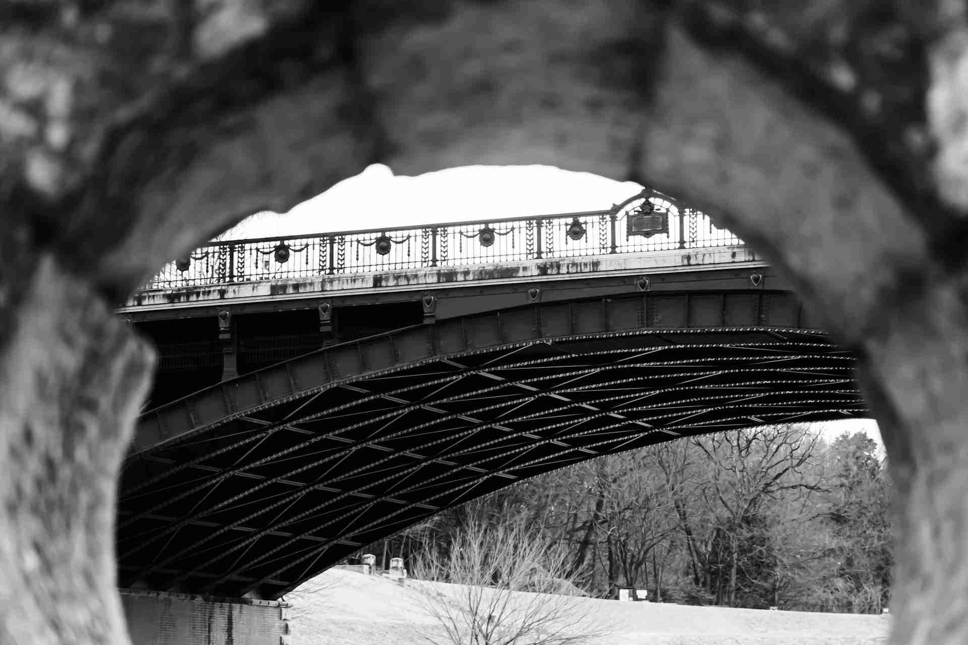 Nagaike Mitsuke Bridge, Nagaike Park by Fumiaki Hayashi