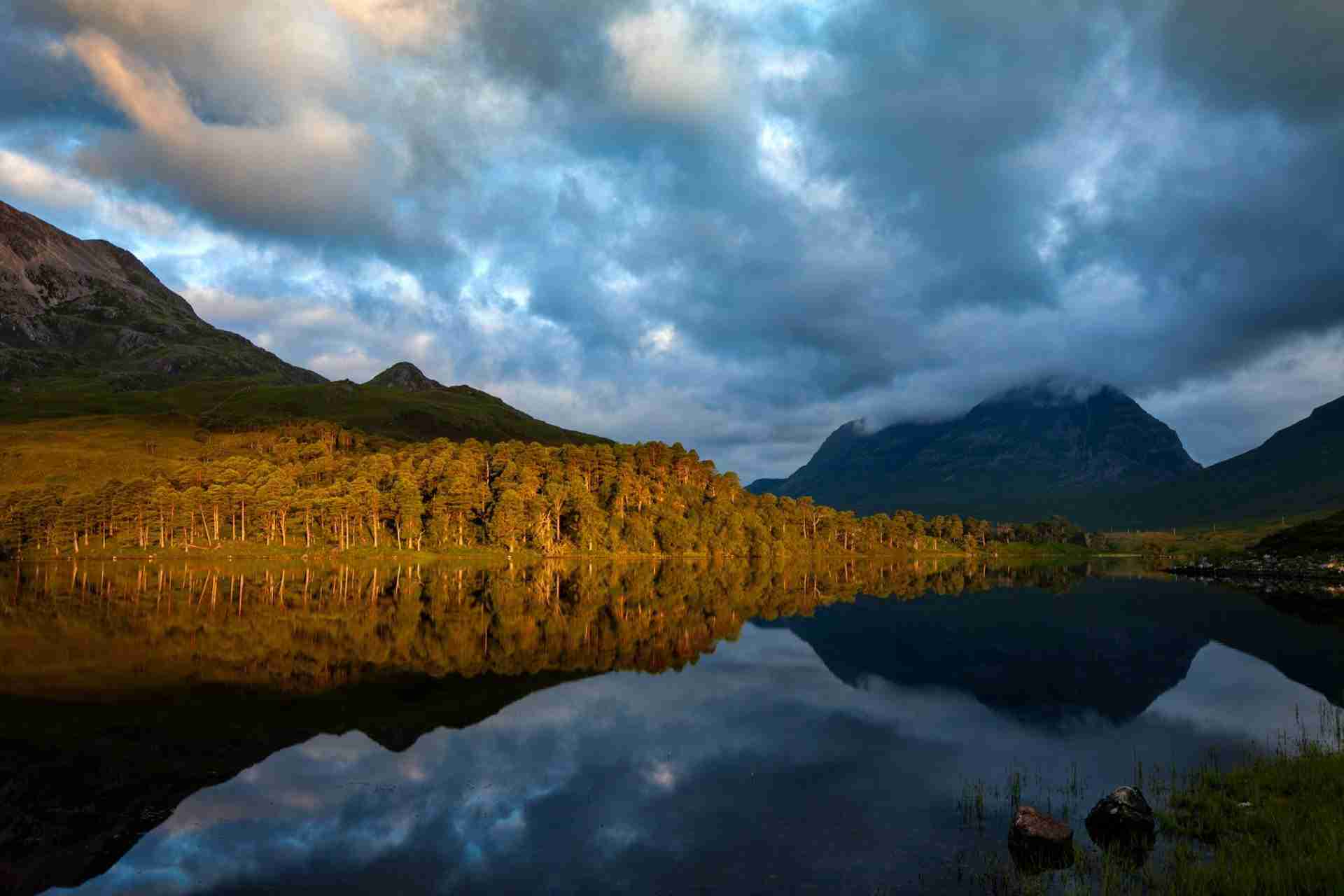 Loch Torridon by martin bennie