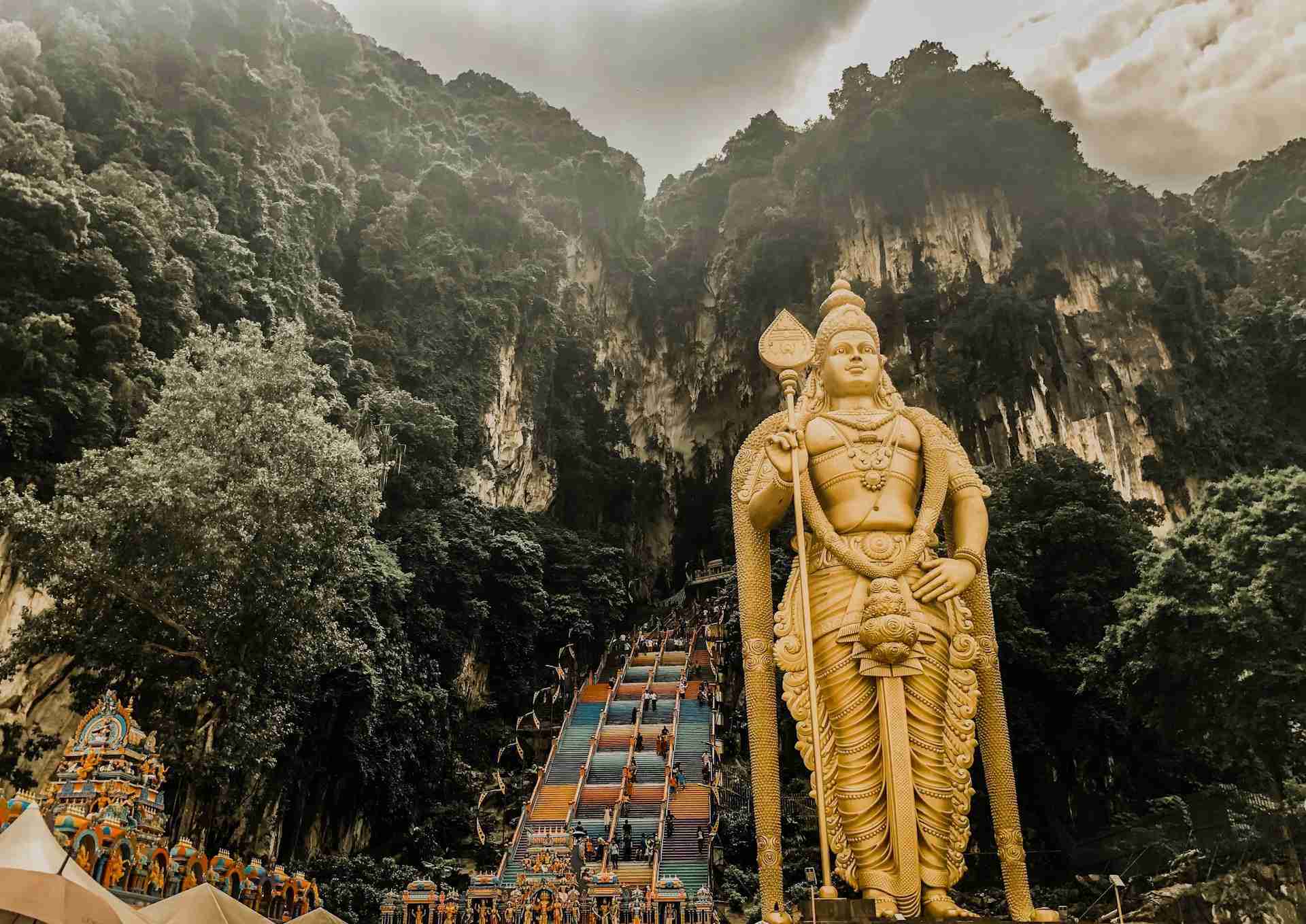 Batu Caves by Meimei Ismail