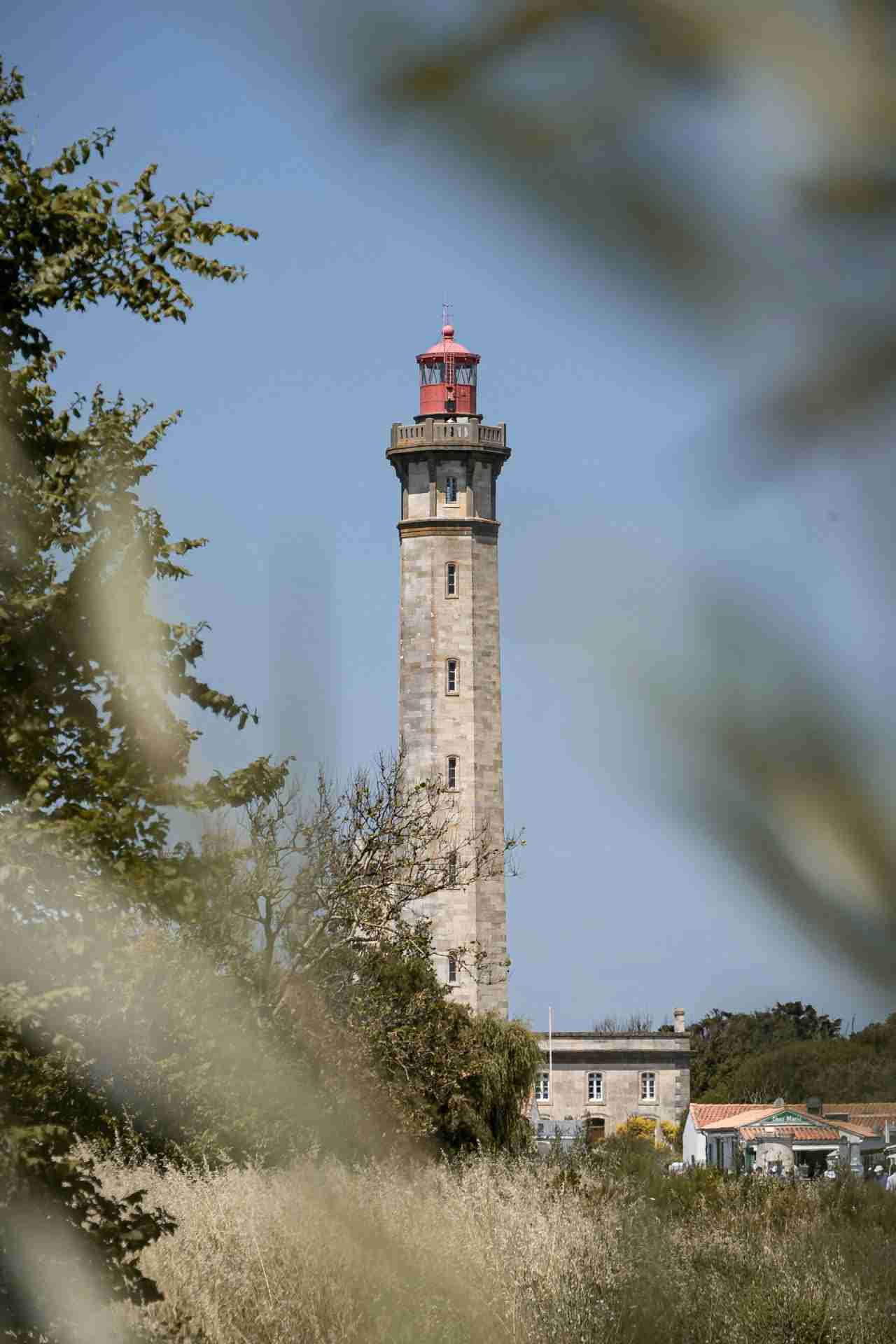 Phare des Baleines by Rémy Penet