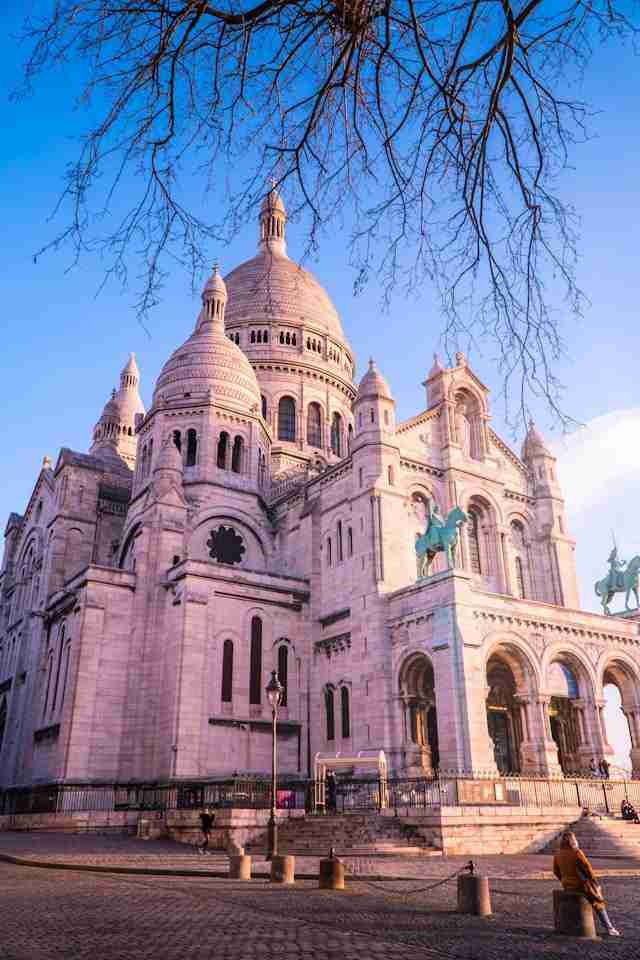 Basilique du Sacré-Cœur de Montmartre by Bastien Nvs