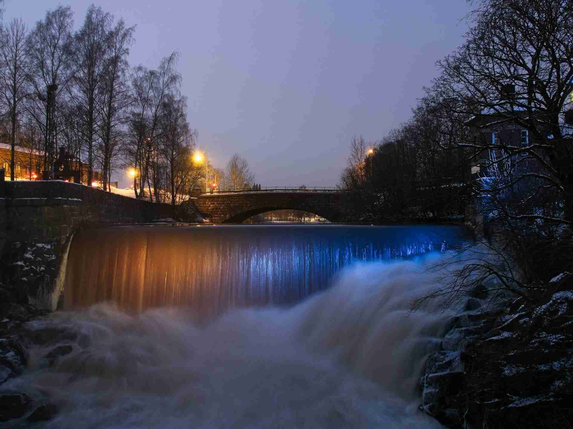 Vanhankaupunginkoski Dam by Jaakko Kemppainen
