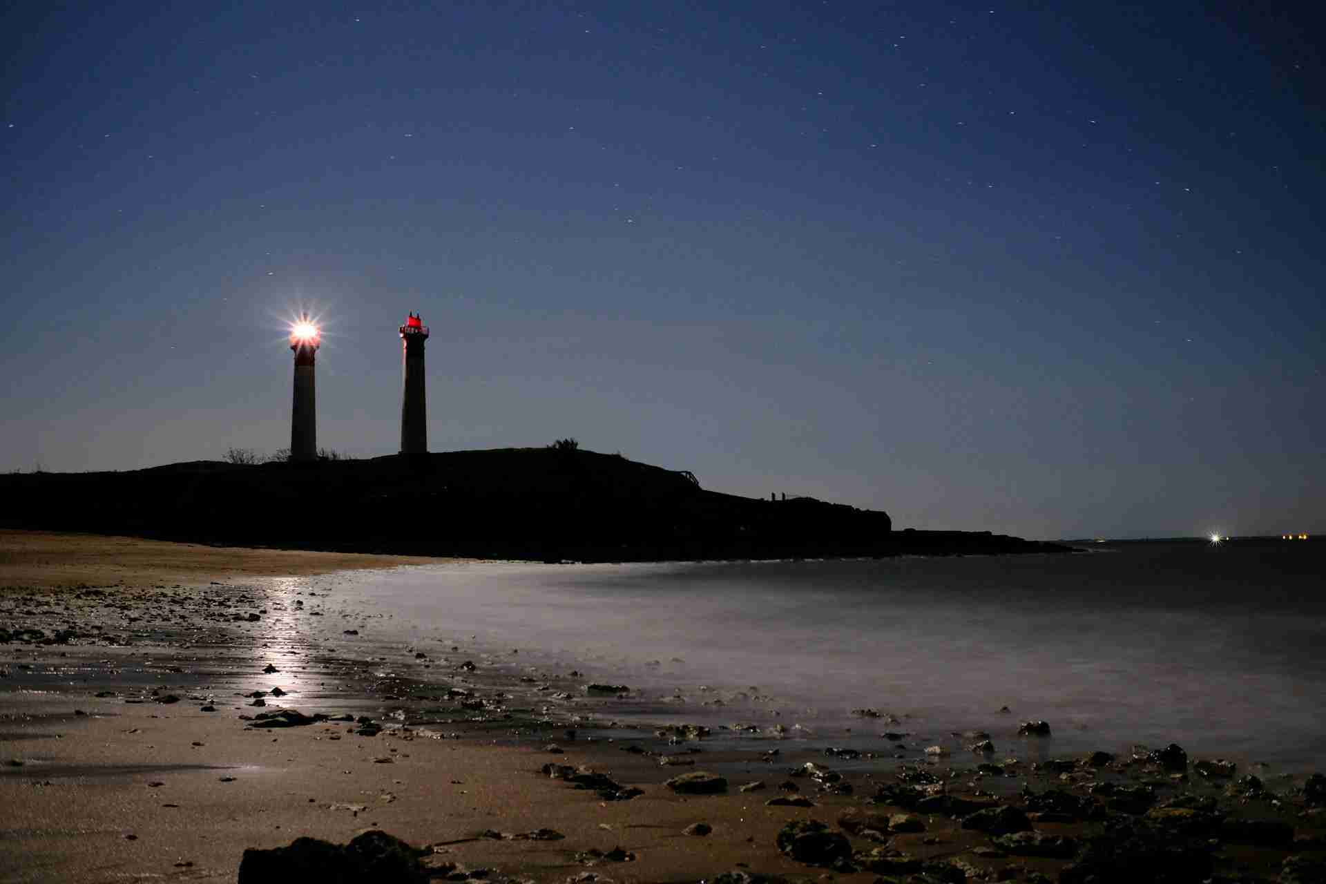 Phare de l’Île d’Aix by Alexis Lours