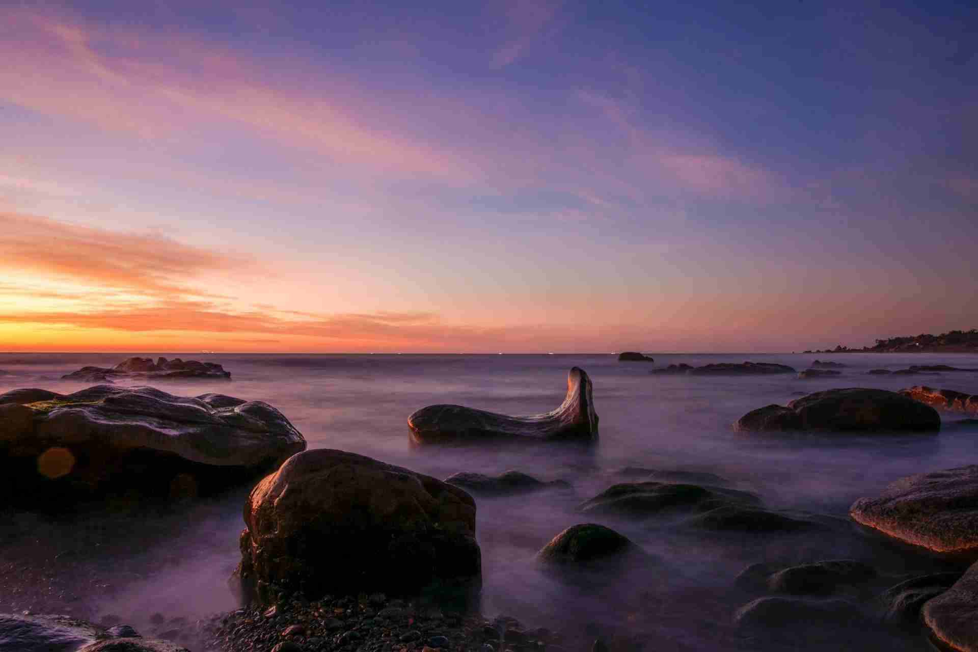 Beach Co Thach by Le Trung