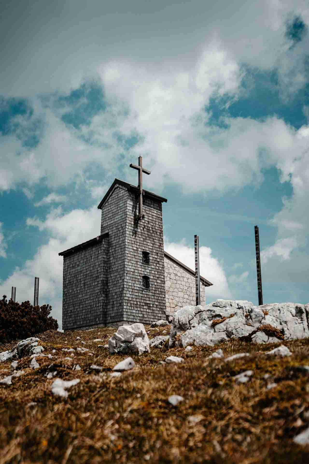 Heilbronner Kapelle by Daniel Diesenreither