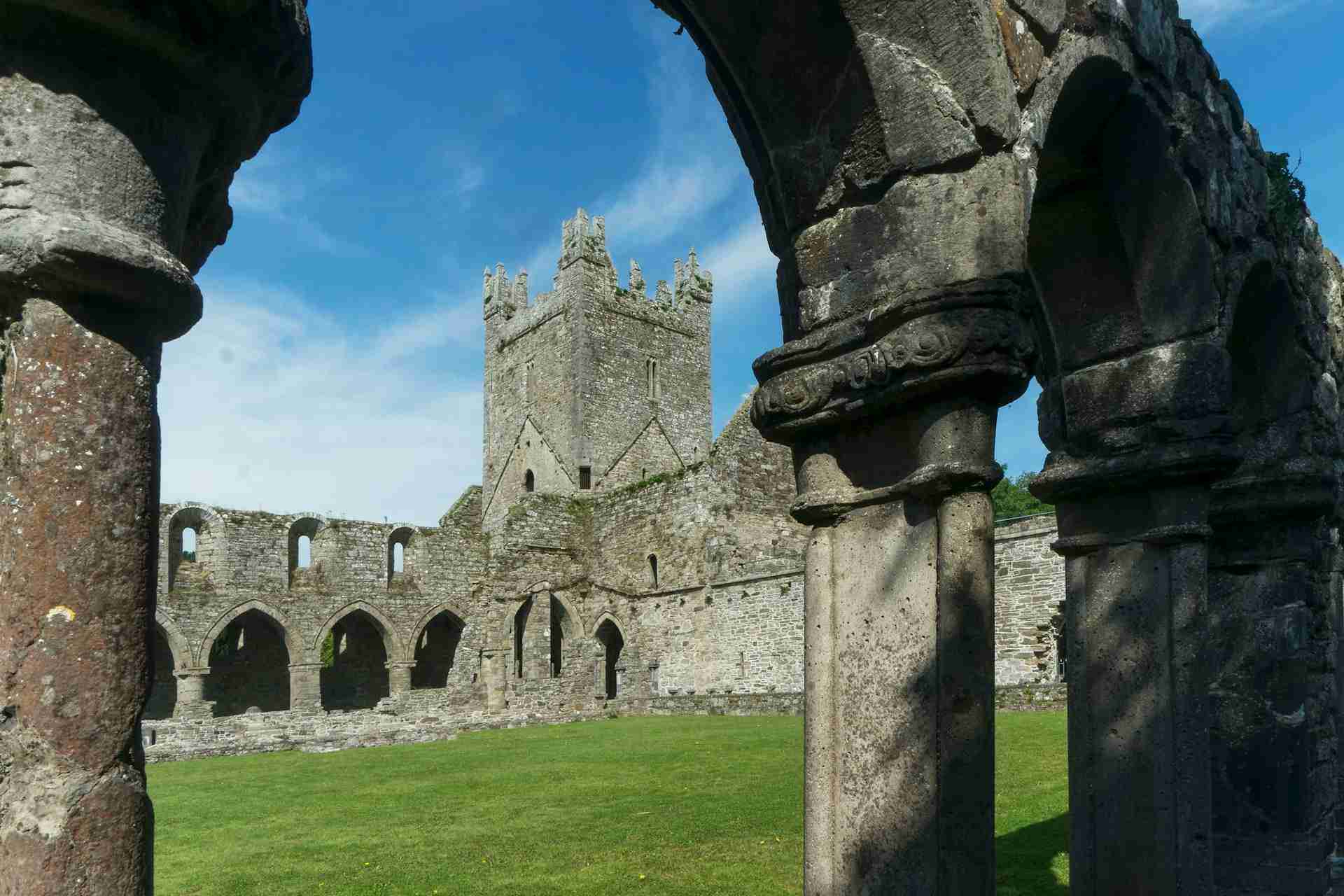 Jerpoint Abbey by Wietse Jongsma