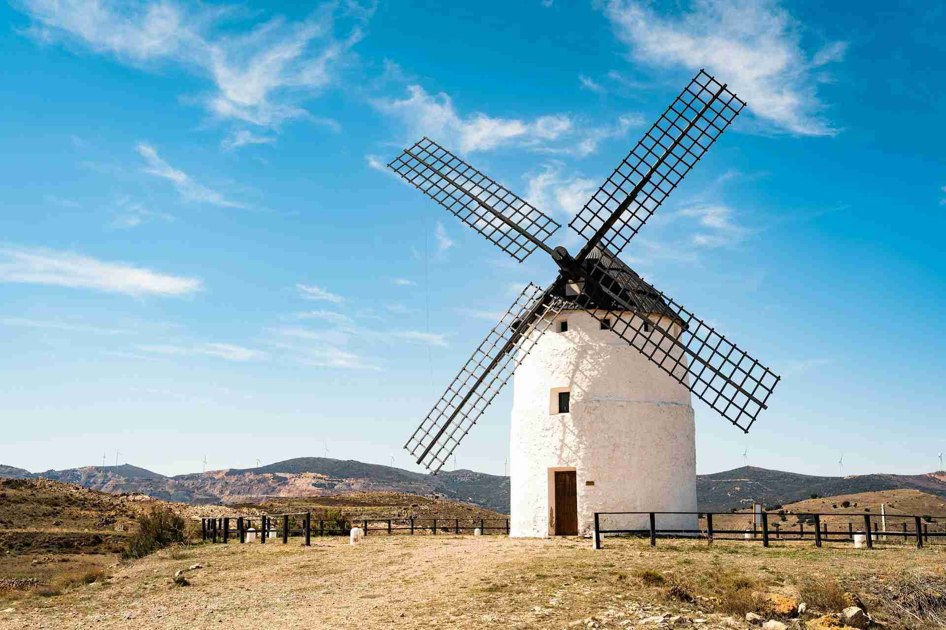 Molino de Viento de Ojos Negros by Pedro Sanz